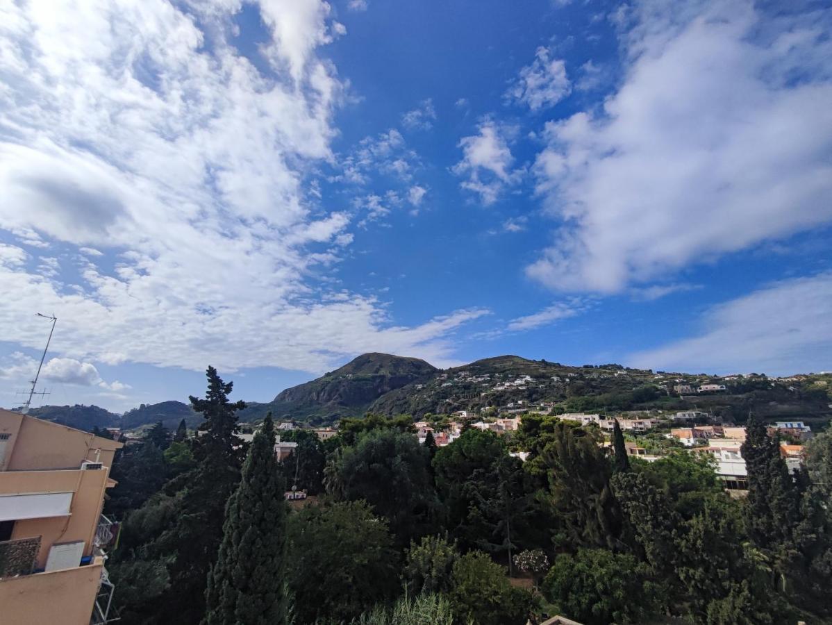 Appartement Attico In Centro Con Vista Mare E Monti! à Marina  Extérieur photo